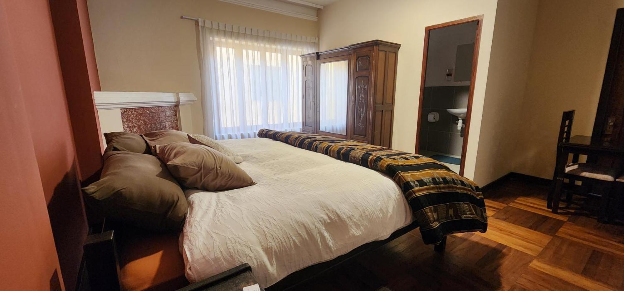Hotel Raven La Paz Zewnętrze zdjęcie