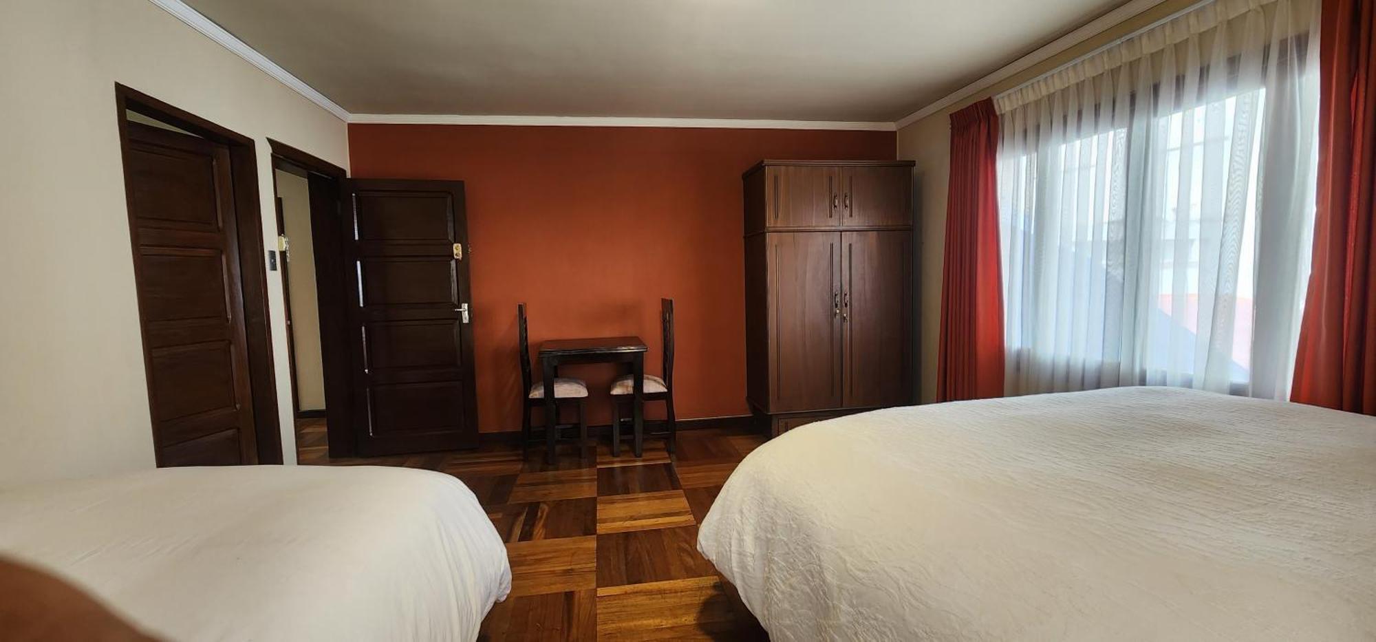 Hotel Raven La Paz Zewnętrze zdjęcie