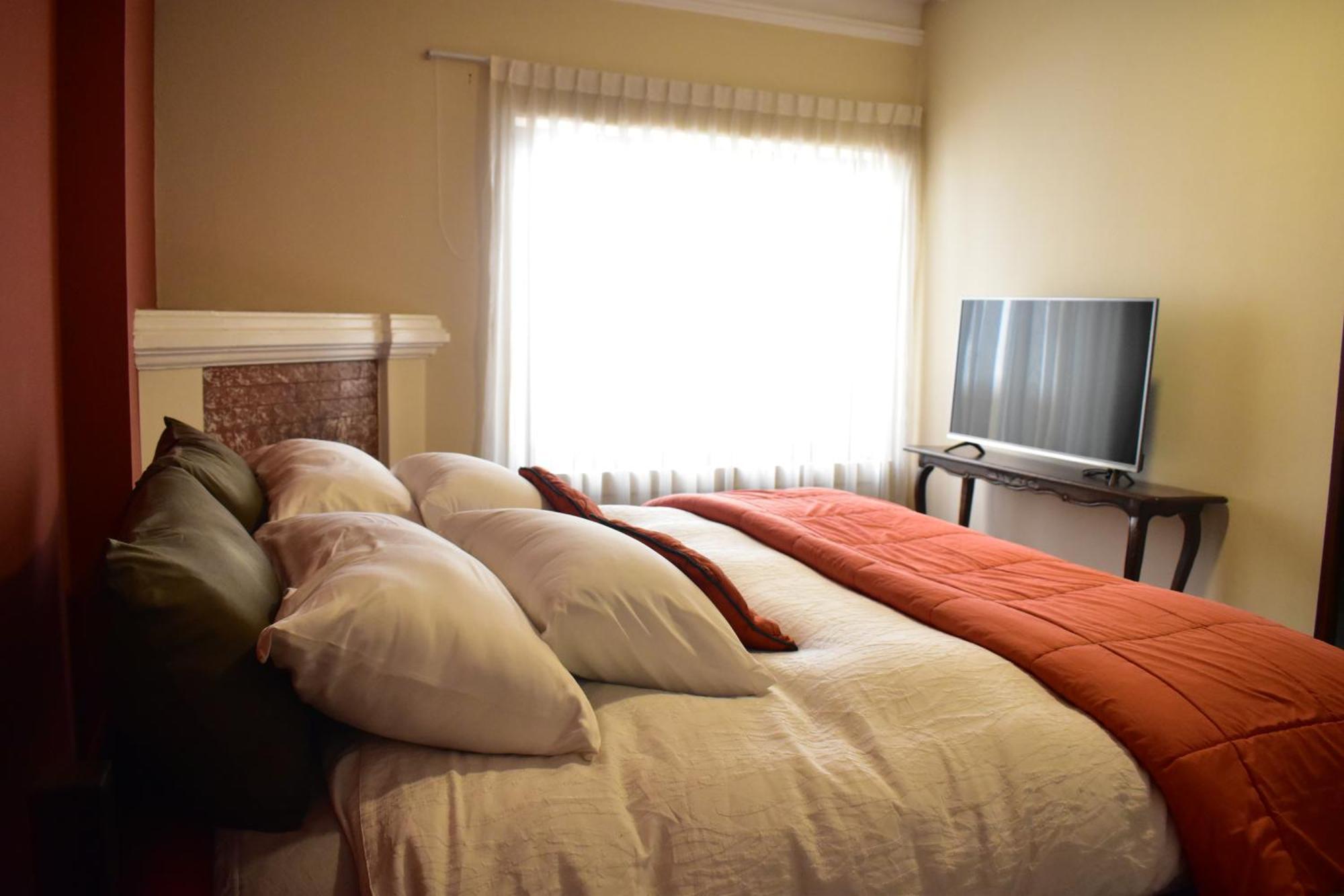 Hotel Raven La Paz Zewnętrze zdjęcie